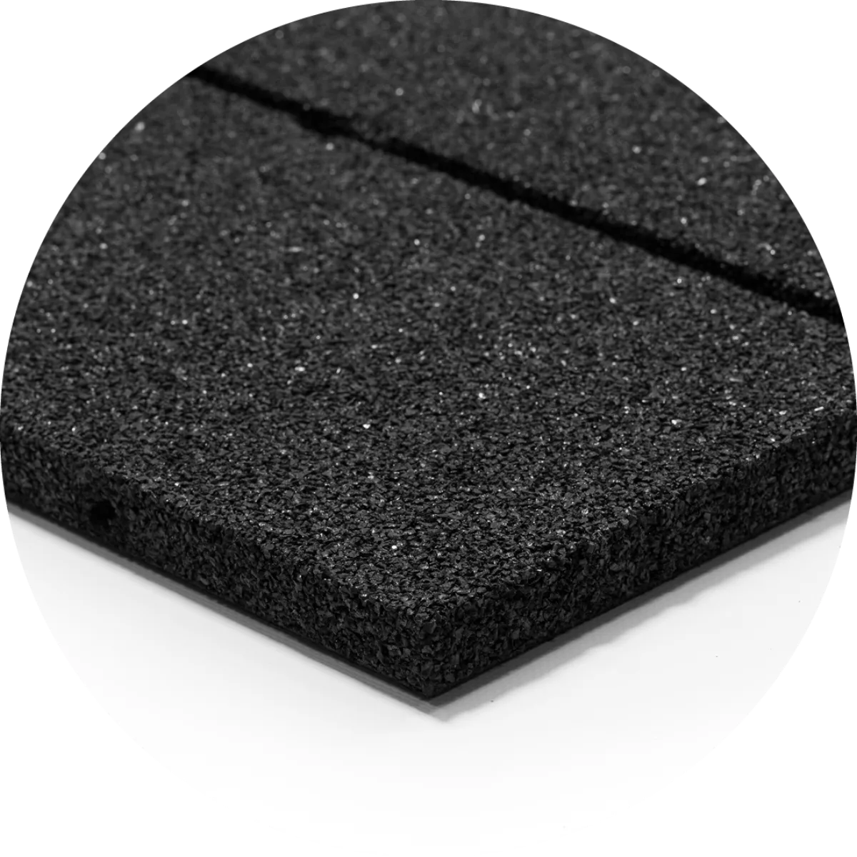 Die 30-mm-Fliese mit Gitterunterseite.